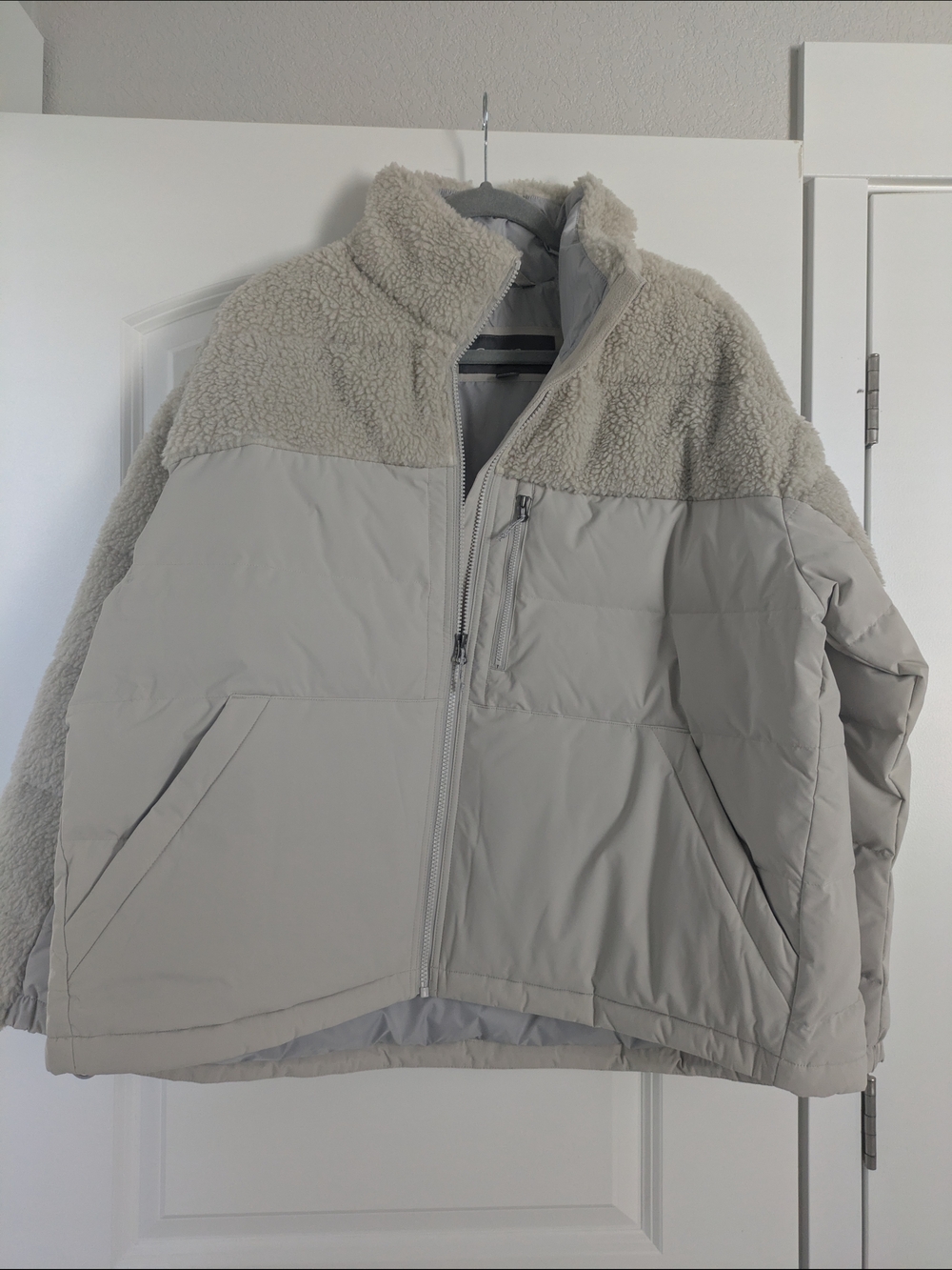 Eddie Bauer Two-Tone Sherpa Puffer Jacket in Light Gray